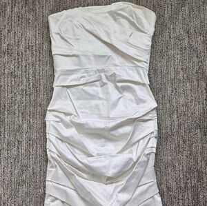 White Le Chateau WHITE Dress